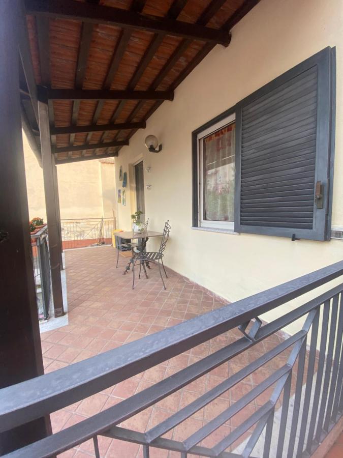 Appartamento In Villa Alle Falde Del Vesuvio Наполи Екстериор снимка